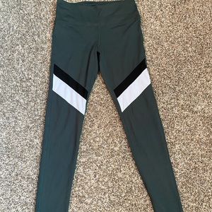 High waisted leggings